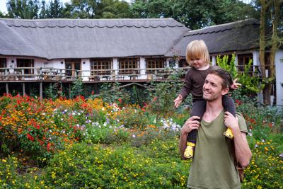 En børnevenlig lodge i smukke omgivelser